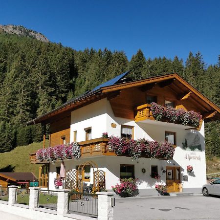 Haus Alpenruh Hotel Sankt Leonhard im Pitztal Exterior photo